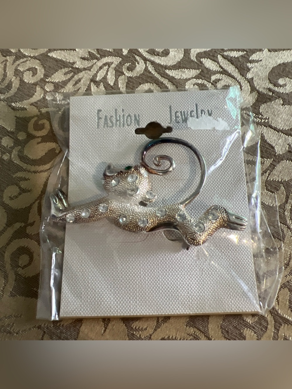 Beautiful Fashion Jewelry Monkey With Rhinestones Safari Zoo Wild